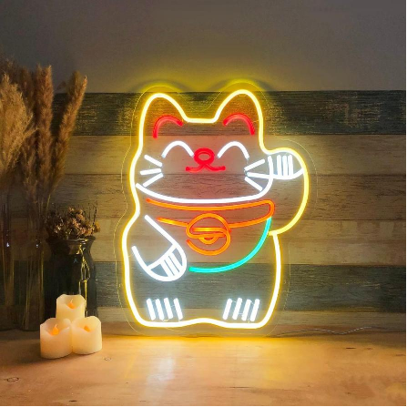 幸運の猫ネオンサイン - 遊び心のあるLEDライトで室内装飾に最適